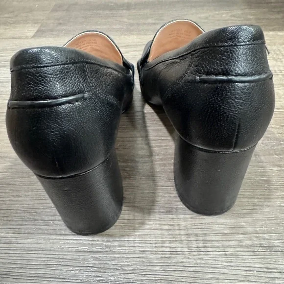 COLE HAAN
Chrystie Square Toe Chain Leather Loafer Pumps size 8.5 B - Picture 5 of 8